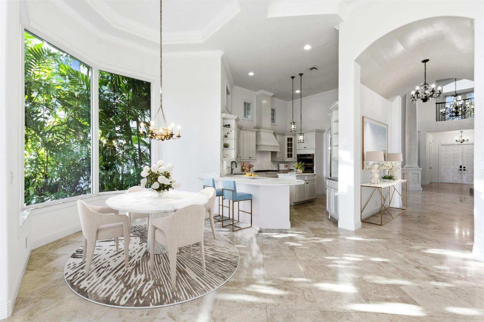 538 Les Jardin Dr