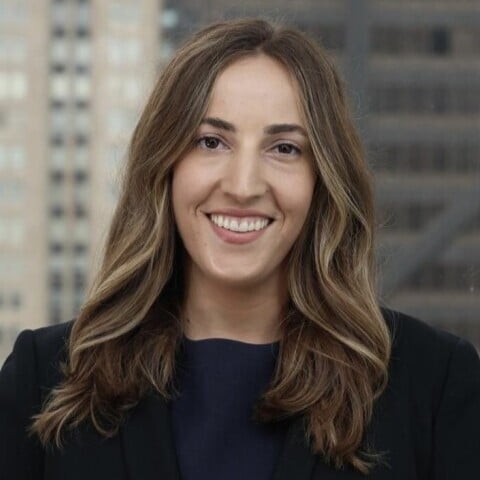 Mary Clare Fonseca Chicago, IL Real Estate Agent Headshot 