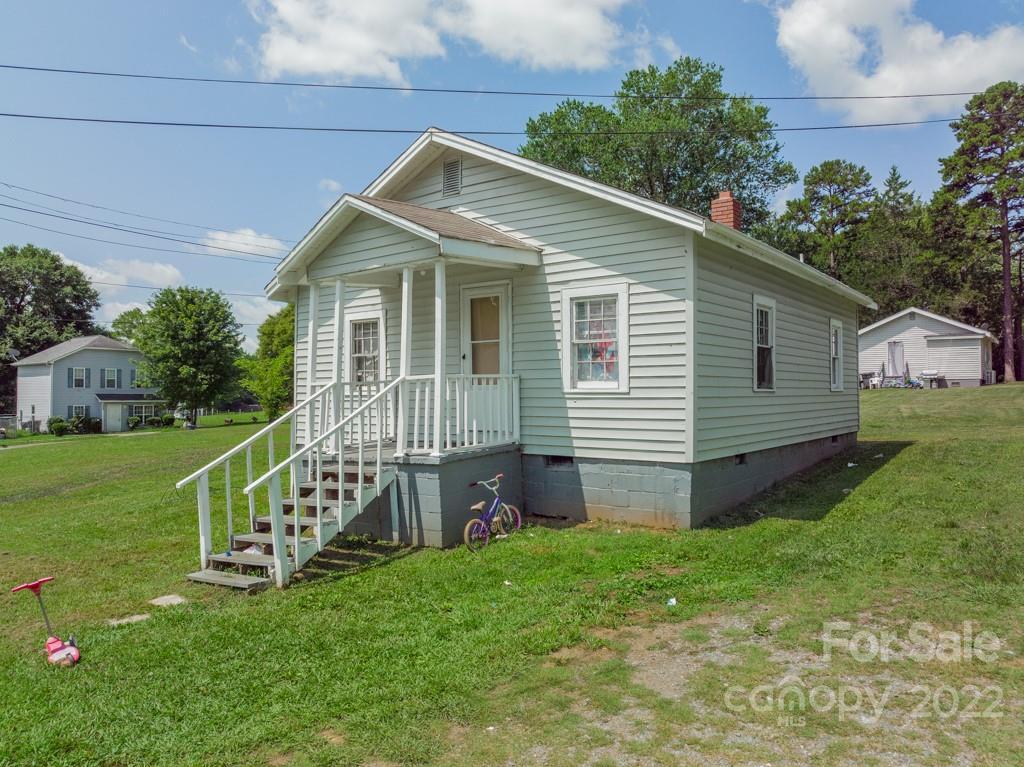 2507 Eddington St