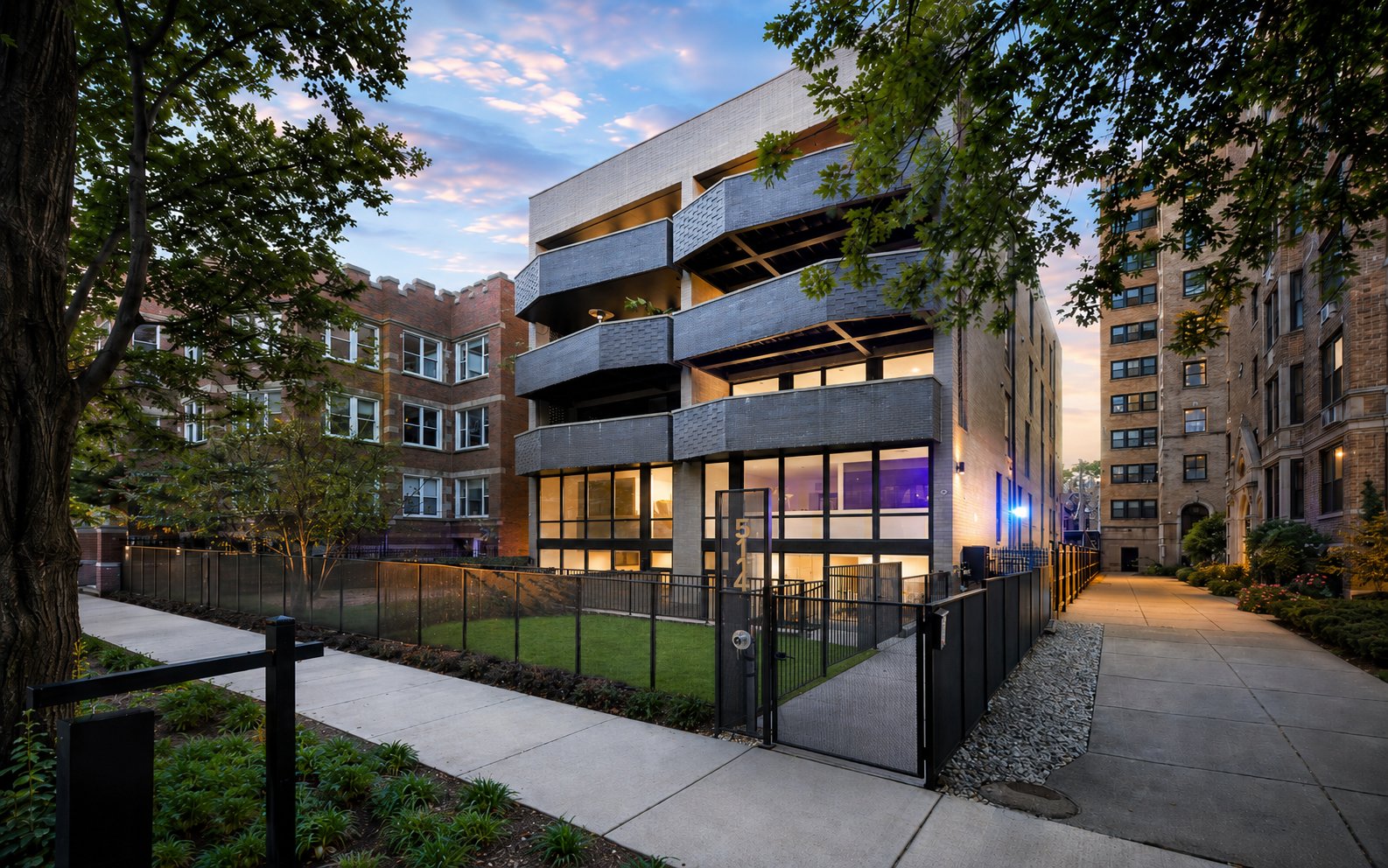 5114 S Kenwood Avenue Unit: 3B