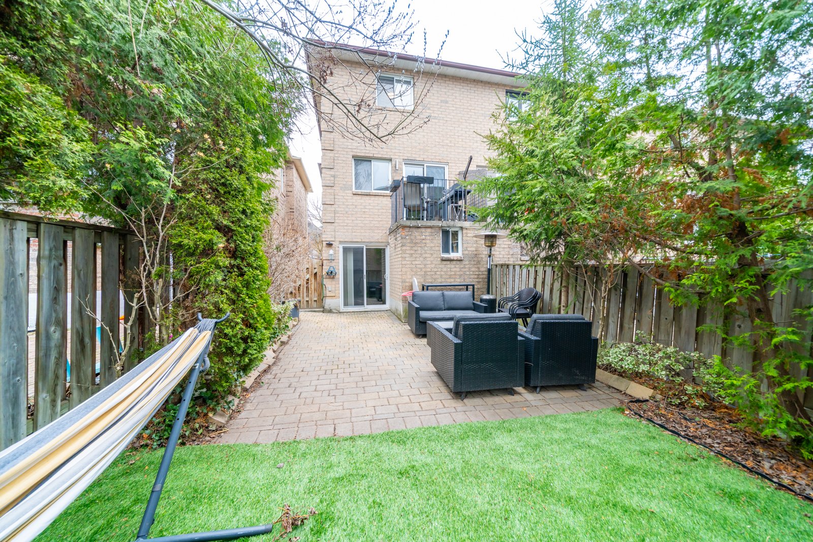 340 Lauder Ave