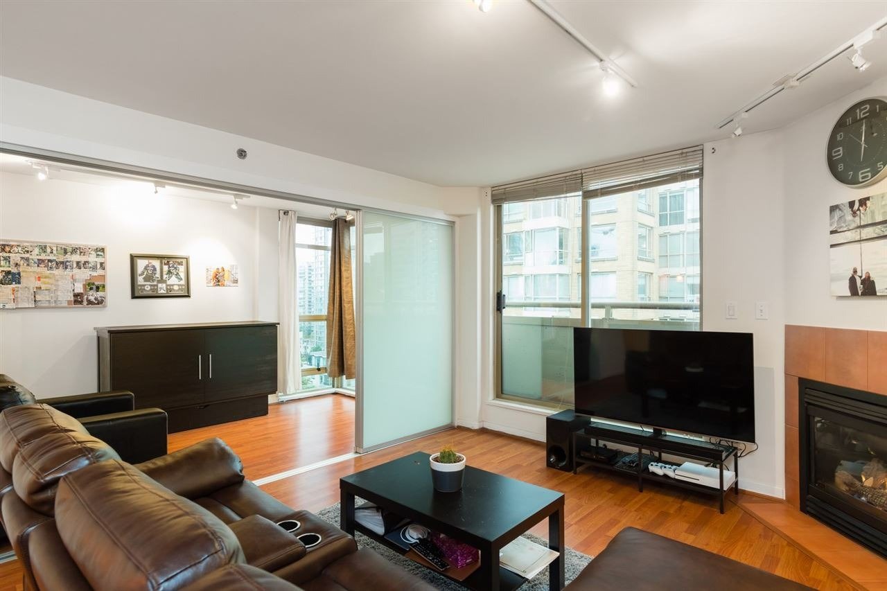 819 Hamilton St, #1308