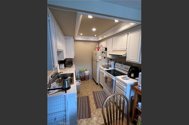 5084 Avocado Cir #20
