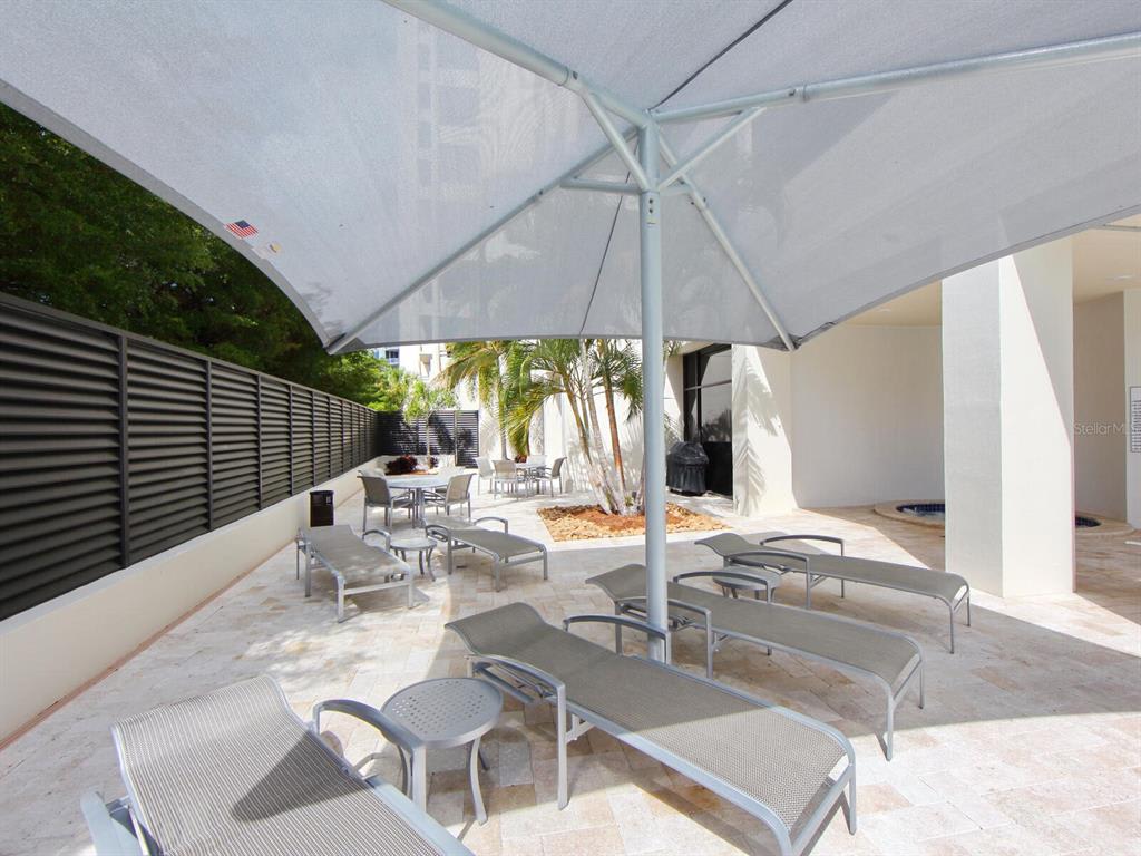 1255 North Gulfstream Ave, #904