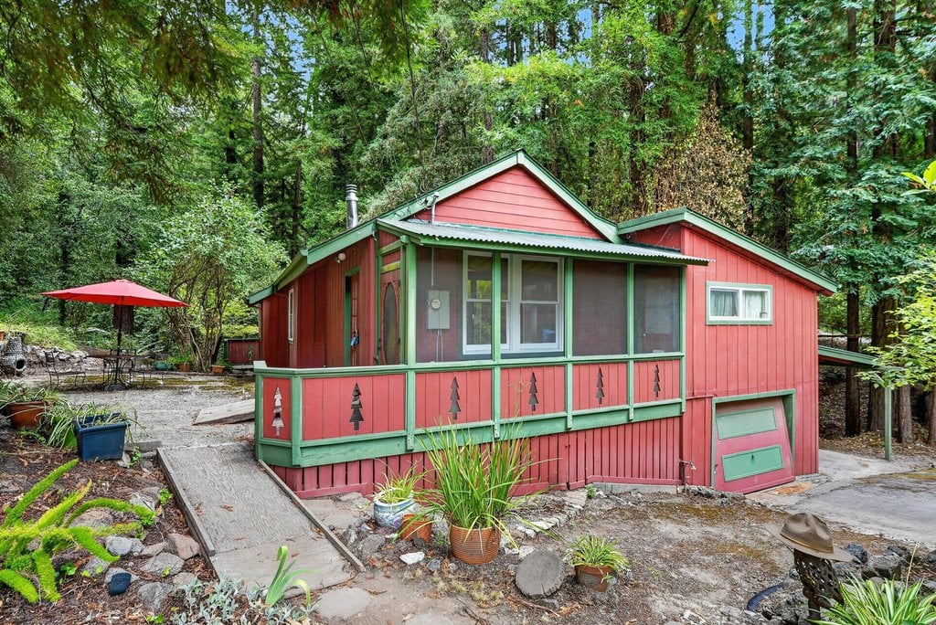 917 Scenic Drive