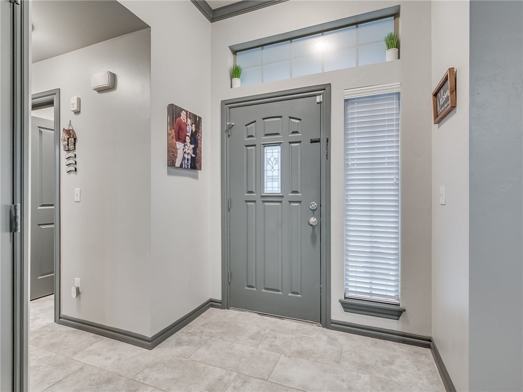 16609 Ventana Blvd
