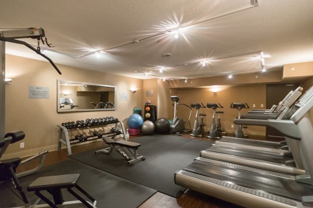 610 Granville St, #2408