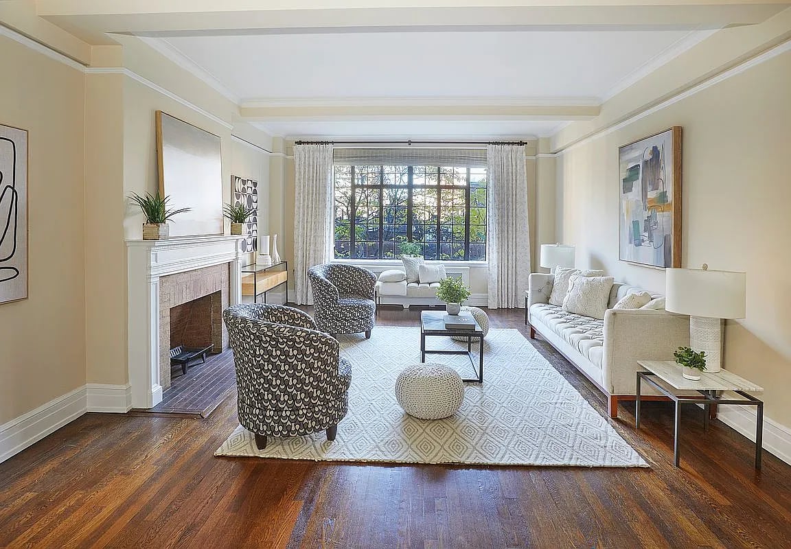 345 East 57th St Unit: 7D