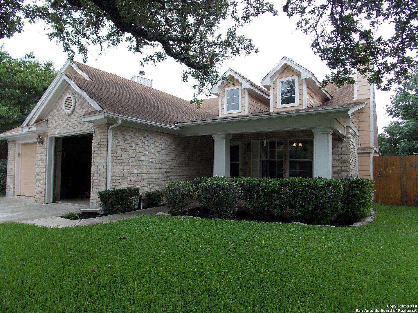 4519 Taylors Bend