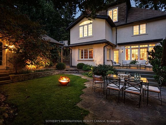 38 The Kingsway