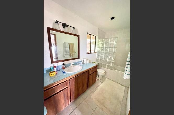 74-875 Hauoli Pl