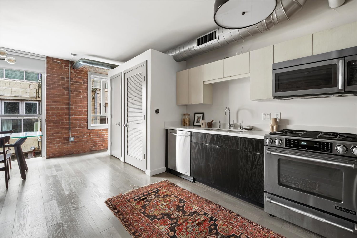 Breathtaking Exposed Brick & Beam Loft at THE BARKER BLOCK