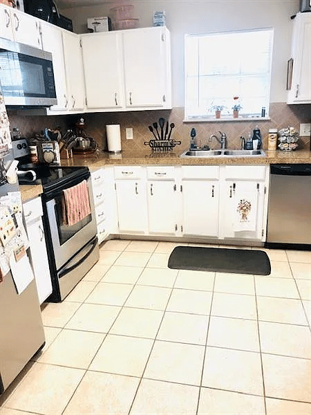 2305 Queen Anne Ct