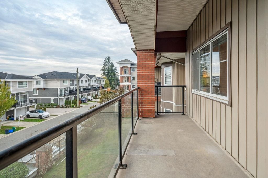 19774 56 Ave, #308