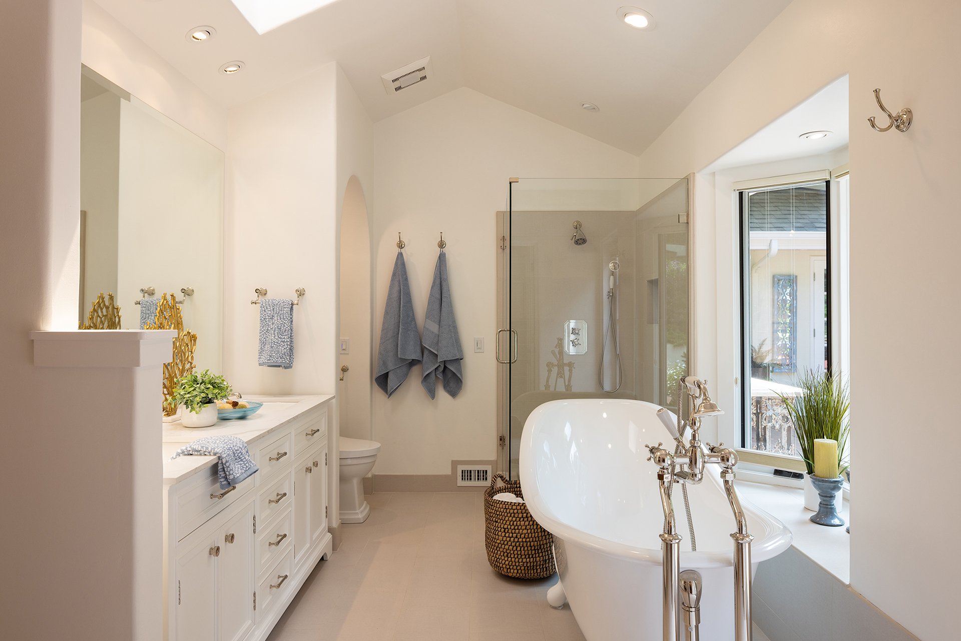 Contemporary Pebble Beach Luxury