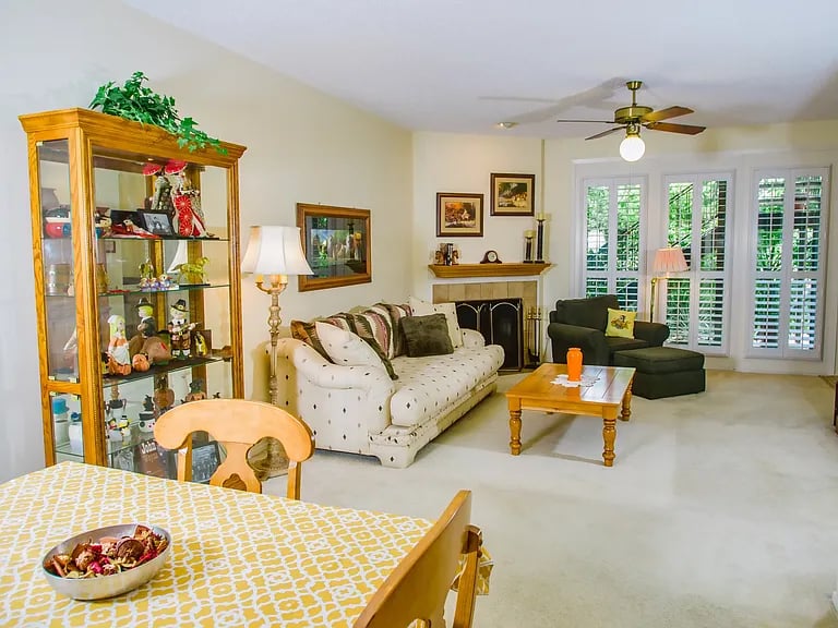 1501 Barton Springs Rd APT 120