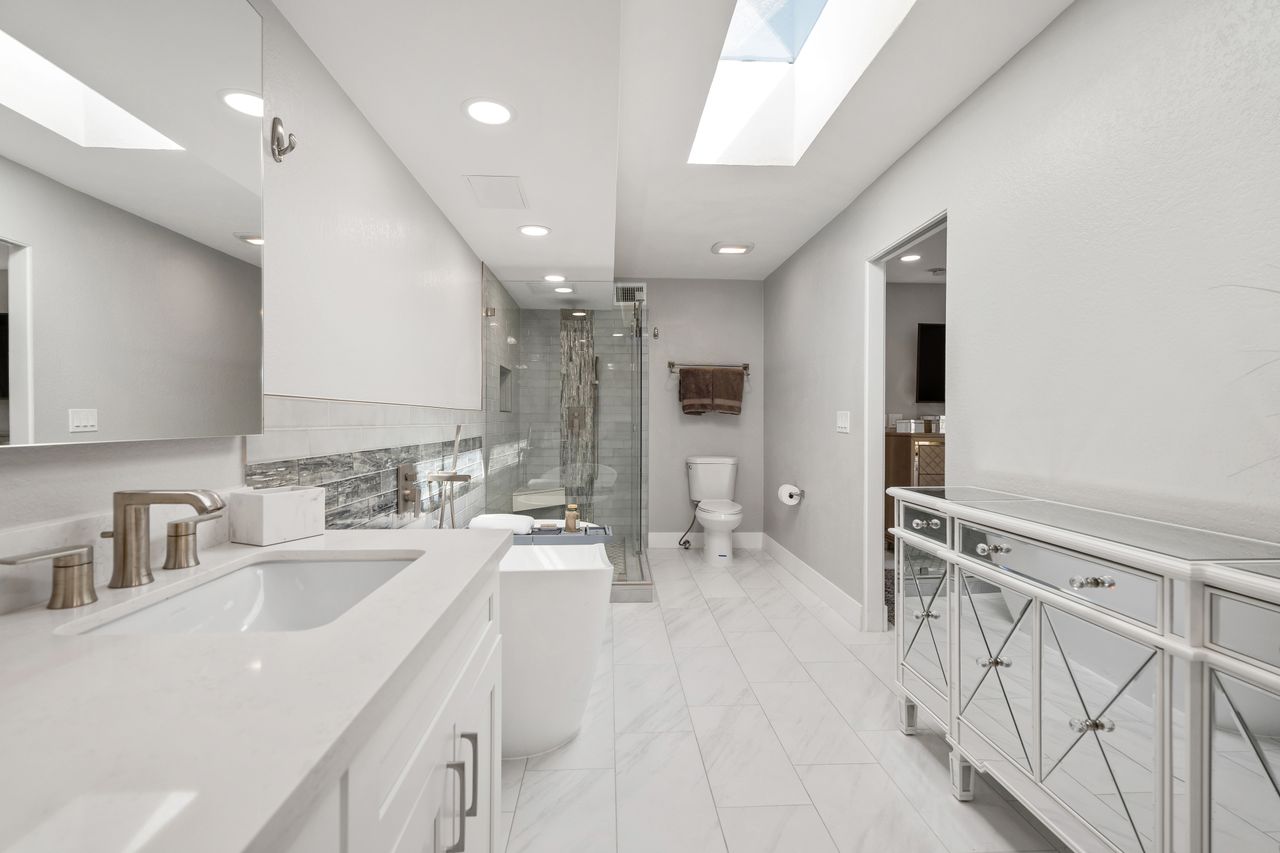 Modern Mirage Condo