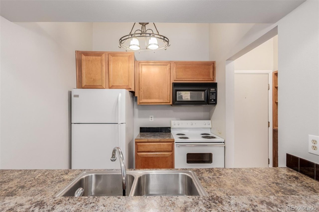 4273 S Salida Way Unit# 12
