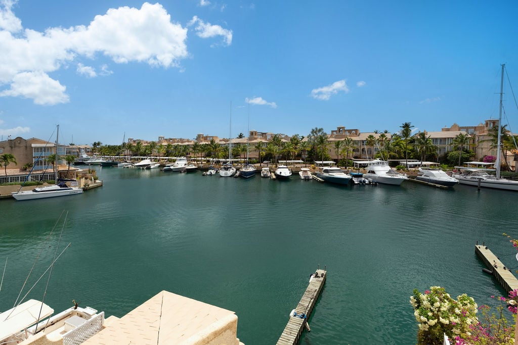 Port St. Charles 117