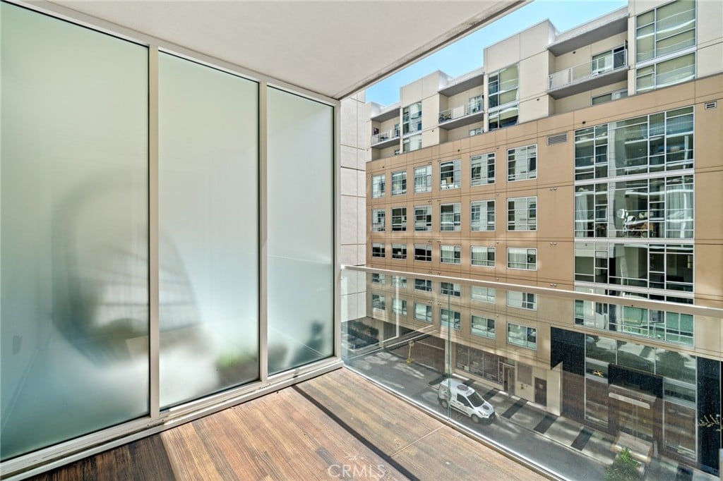 6250 Hollywood Blvd, #4M
