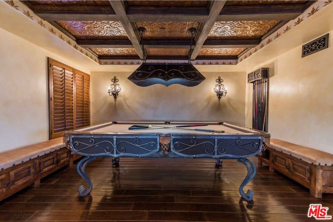 Celestia Crest, Venus Dr, 90046