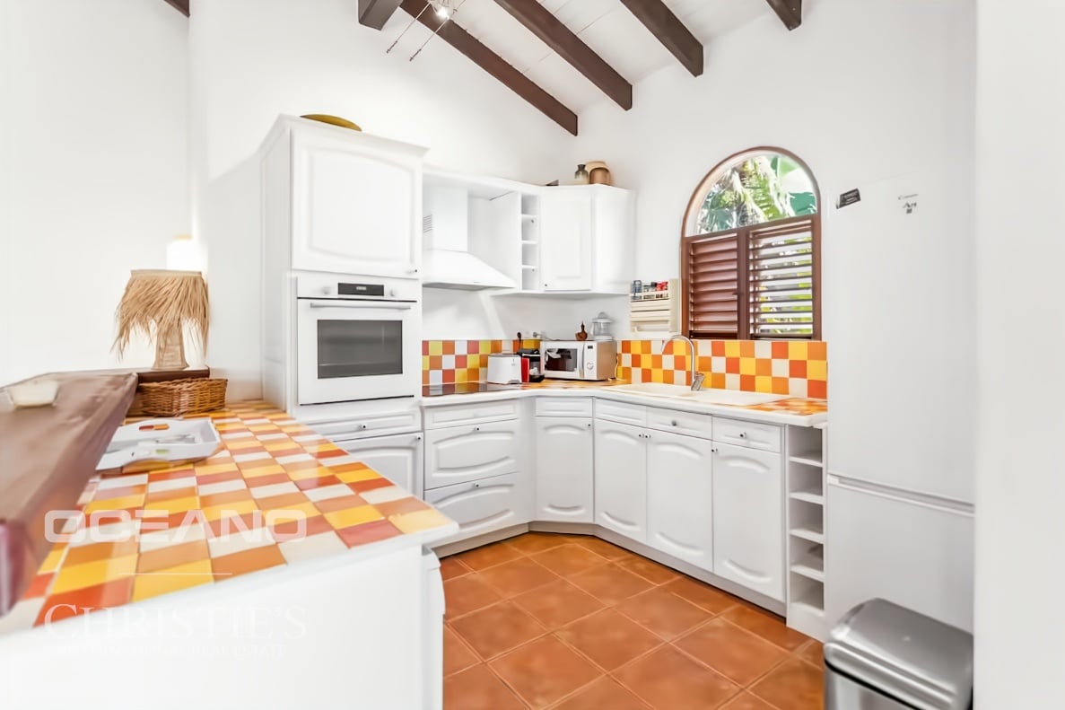 EXCLUSIVE 3 Bedrooms + Private Swimming Pool in Orient Bay –  View of St. Barth