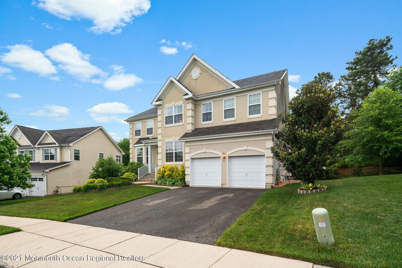 39 Freedom Hills Dr