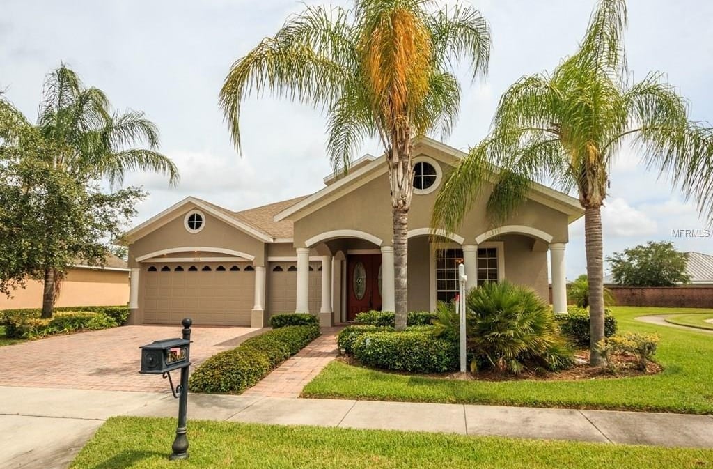 1802 Jean Marie Dr