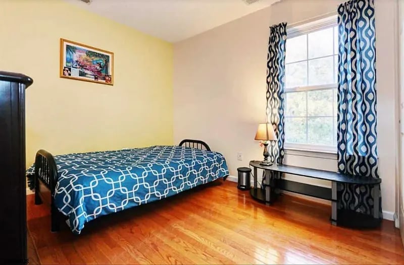 10 Springton Cir
