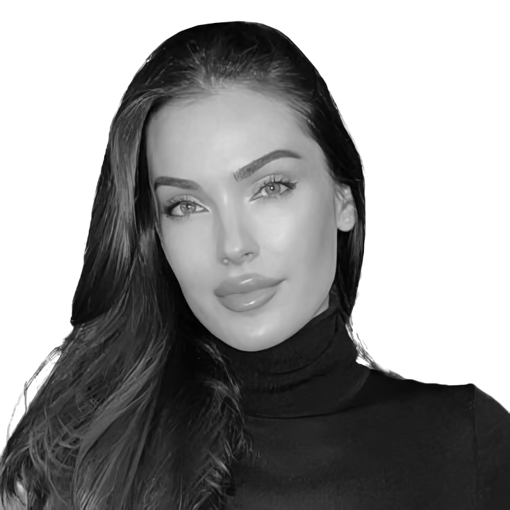 Raluca Petcu photo
