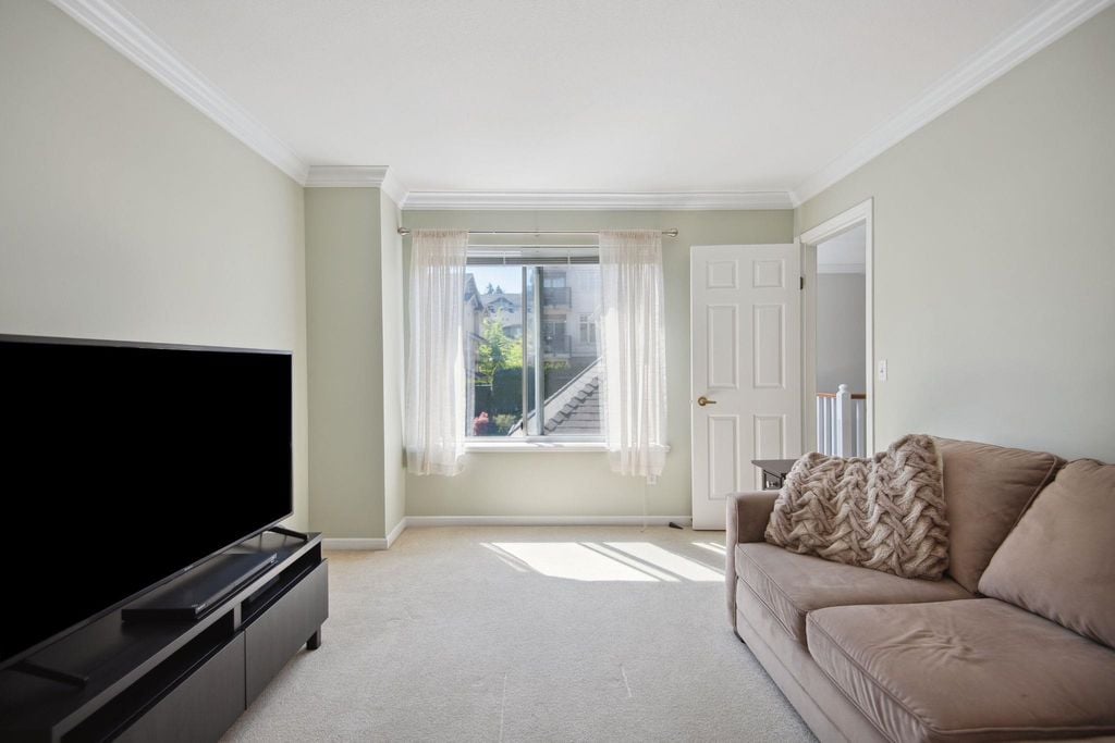 72 Jamieson Ct, #28