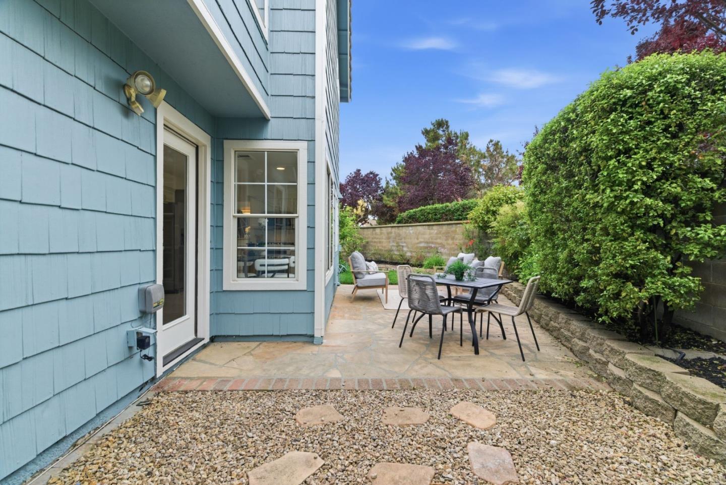 301 Saint Martin Dr
