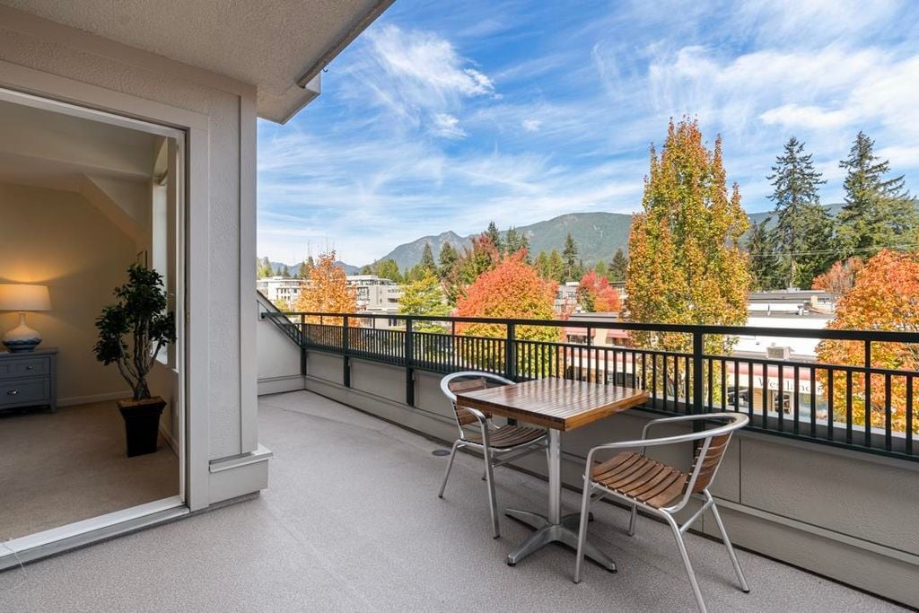3088 Highland Blvd, #304