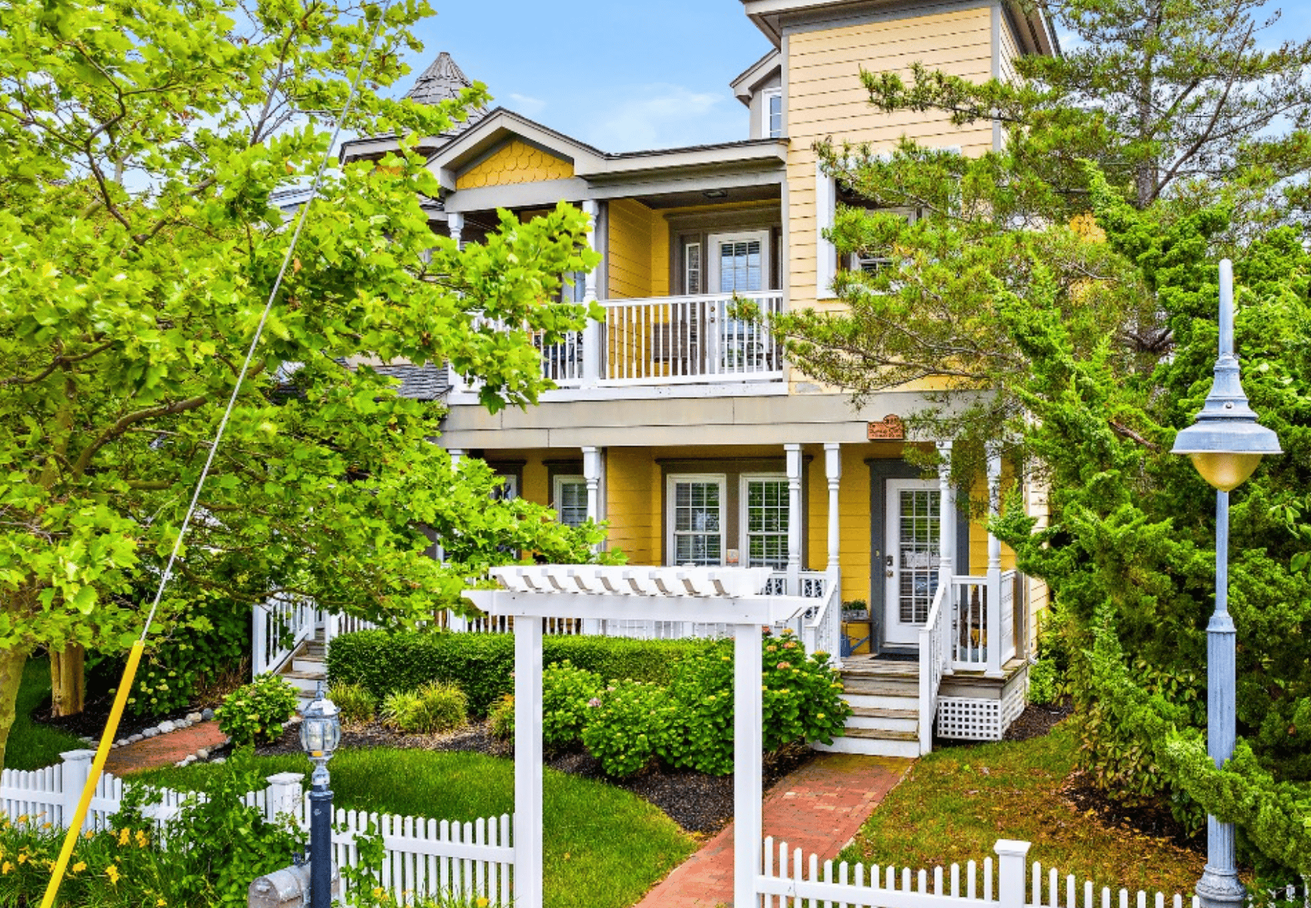 325 Engleside Avenue, Beach Haven - Pet Friendly