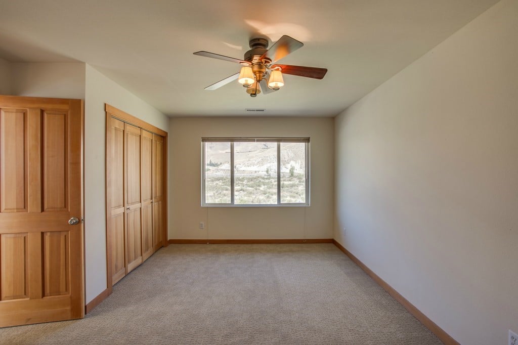375 Lake Front Rd