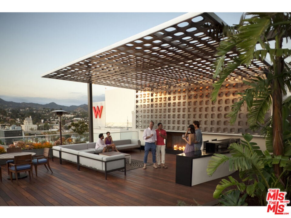 6250 Hollywood Blvd, #9H