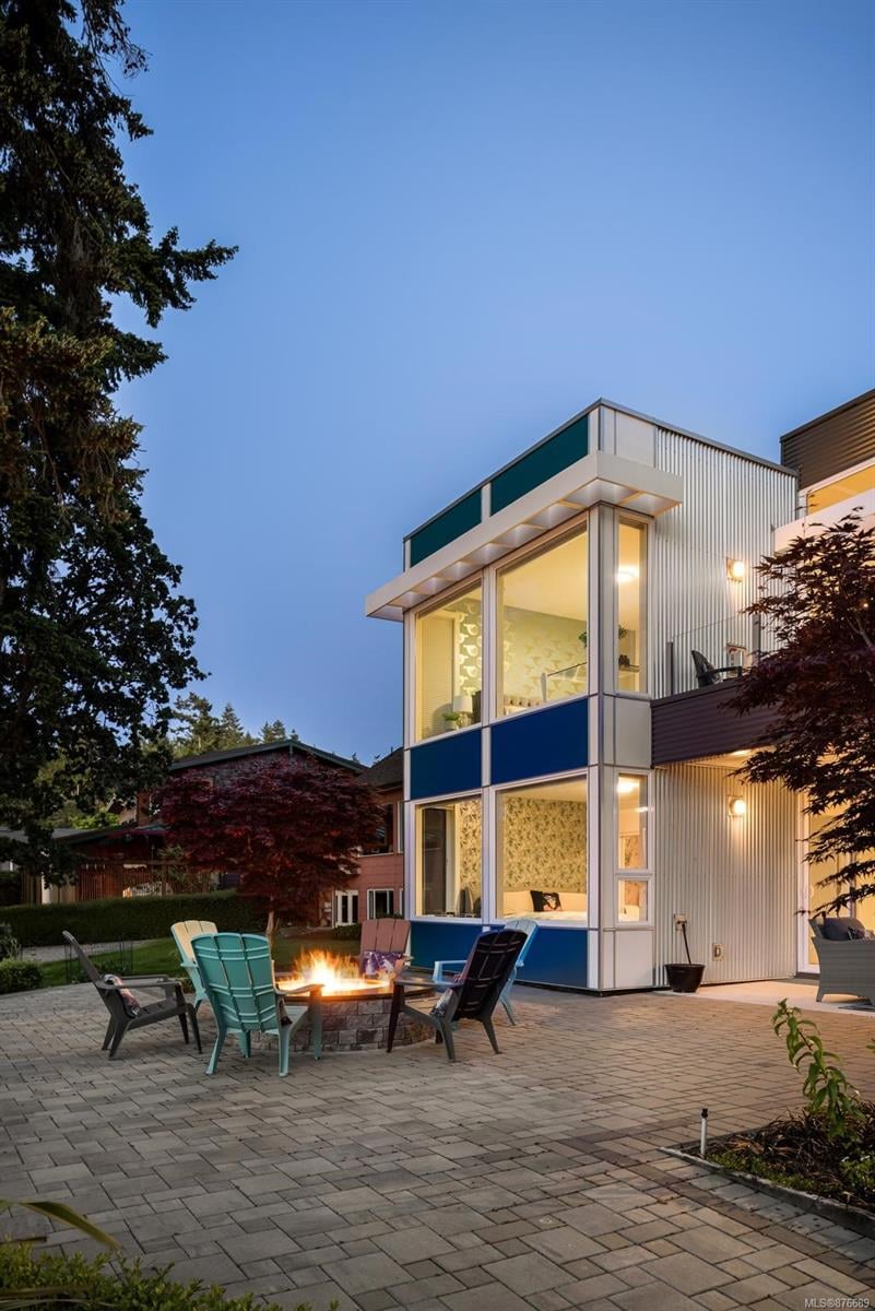 10974B Madrona Dr