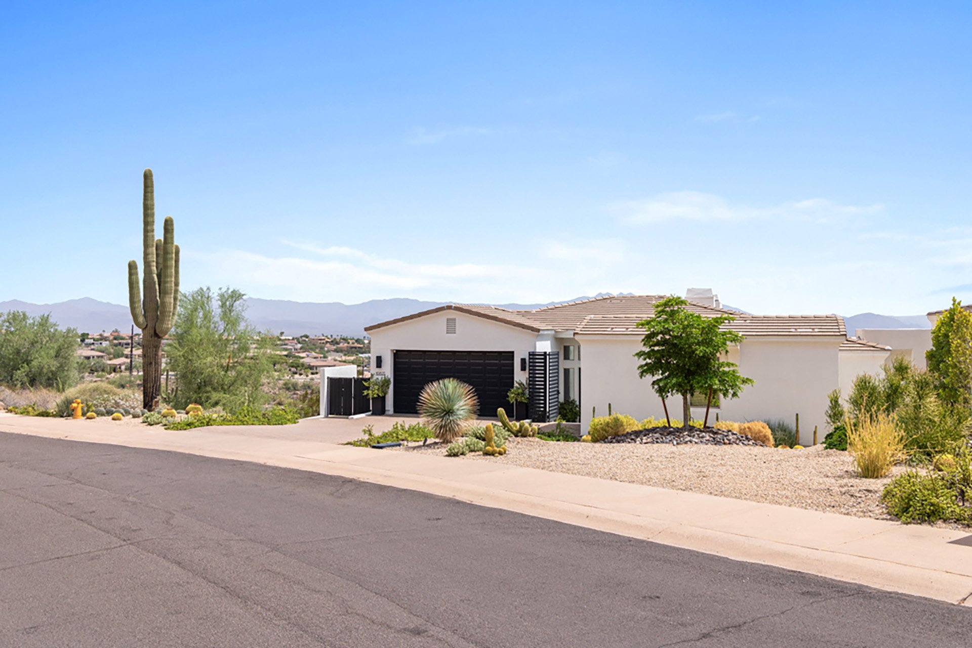 10827 N SONORA Vista