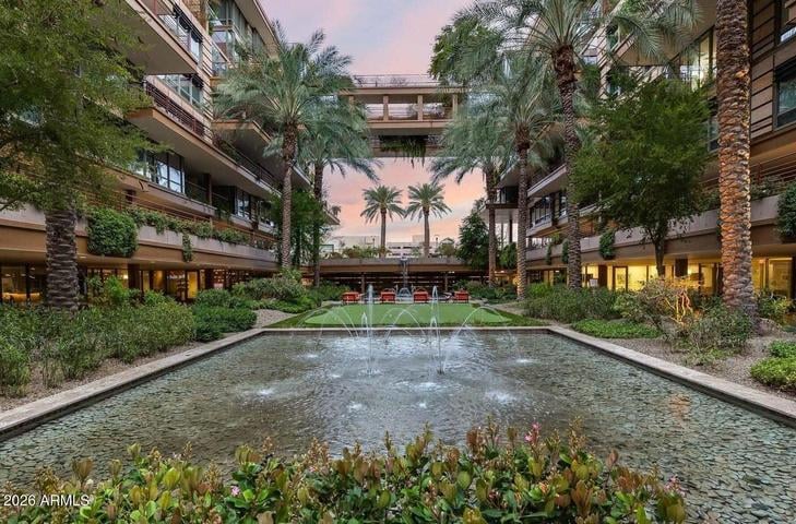 7131 E Rancho Vista Dr, #3004
