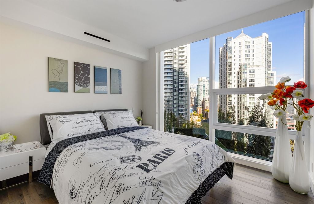 499 Pacific St, #1502