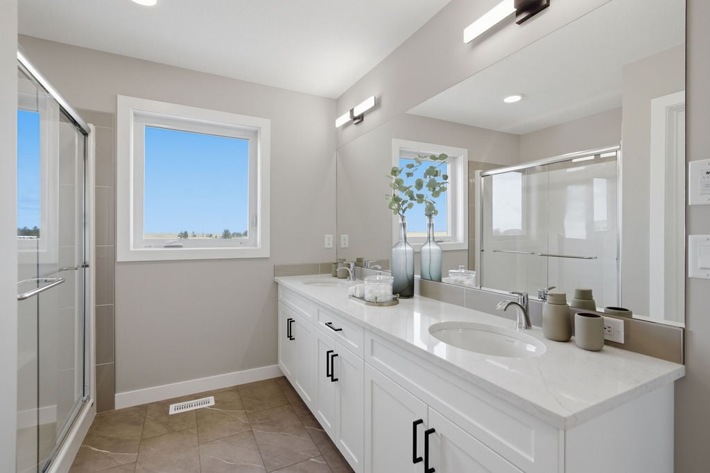 147 Belvedere Crescent SE