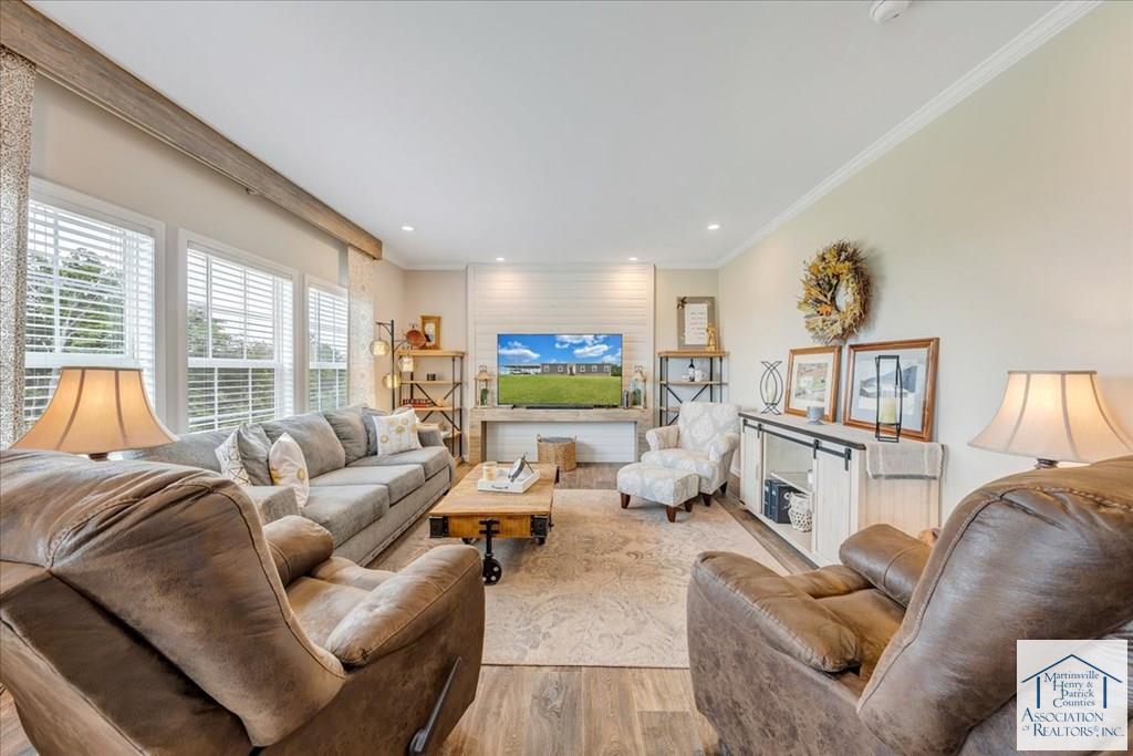 475 Friendly Church Rd