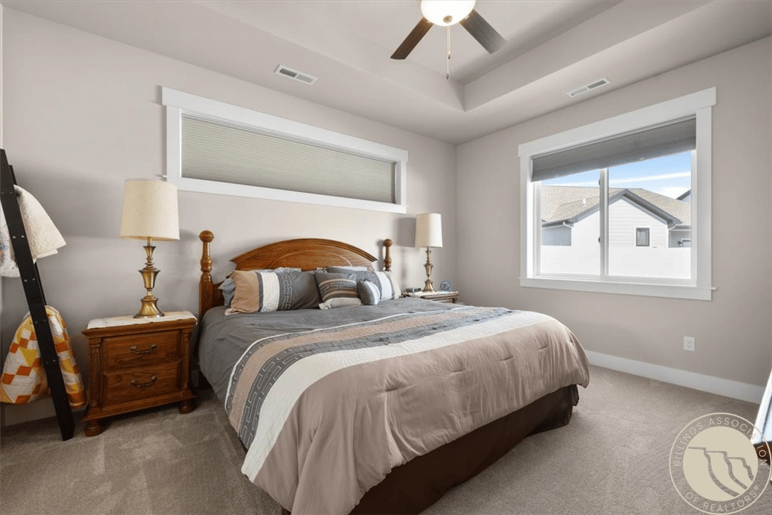 3110 Falcon Cir
