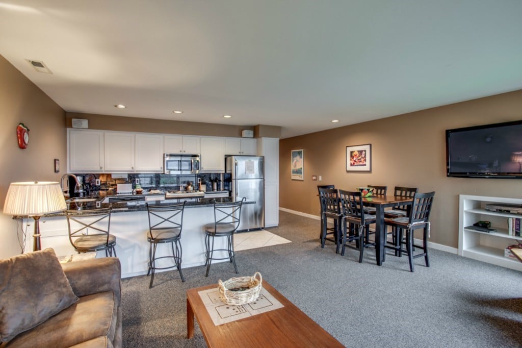 100 Lake Chelan Shores #17-10