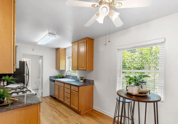 2136 Guy St, San Diego, CA 92103