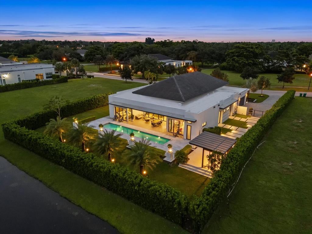 Davie, Florida luxury homes