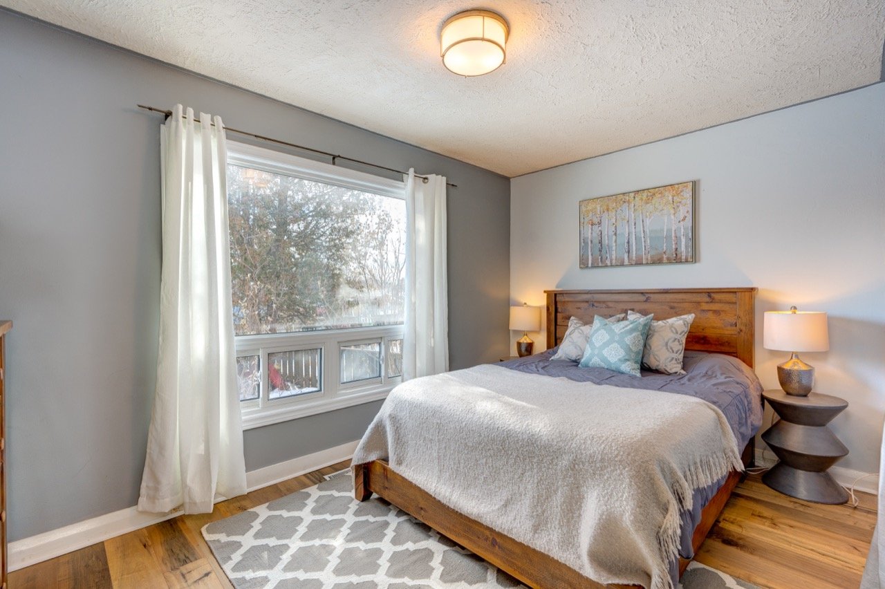 11 Penzance Dr