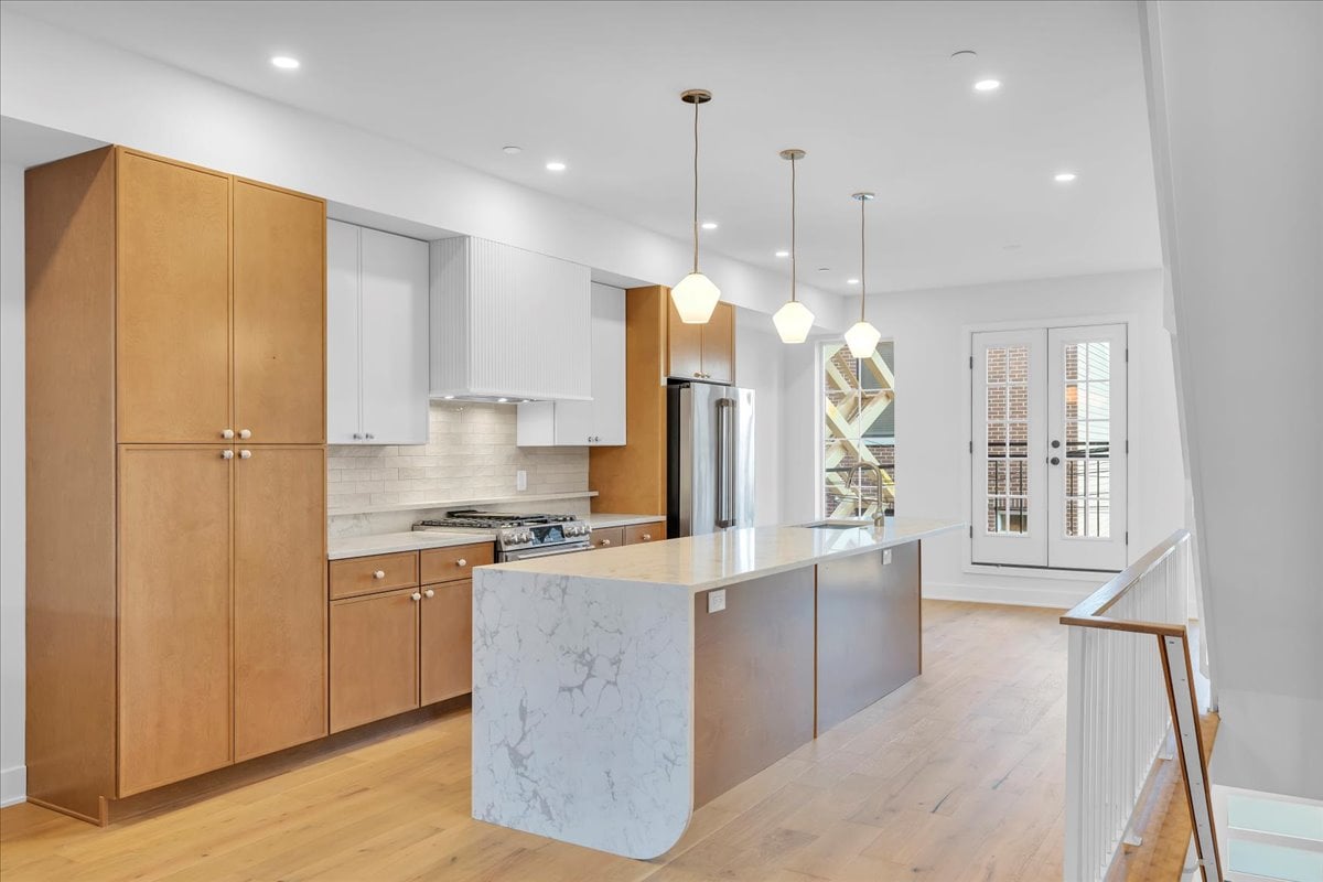 520-522 S 17th Street