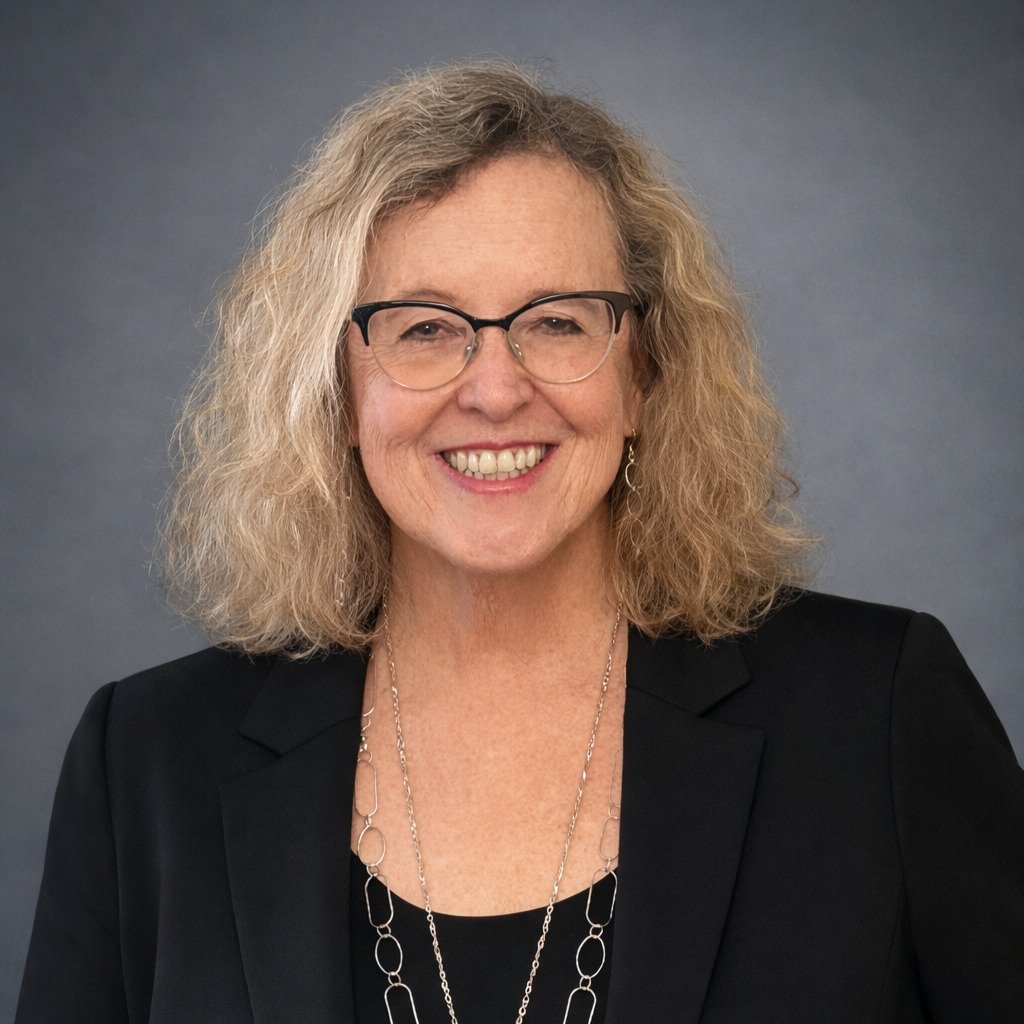 Frances Bidell Narragansett, RI Real Estate Agent Headshot