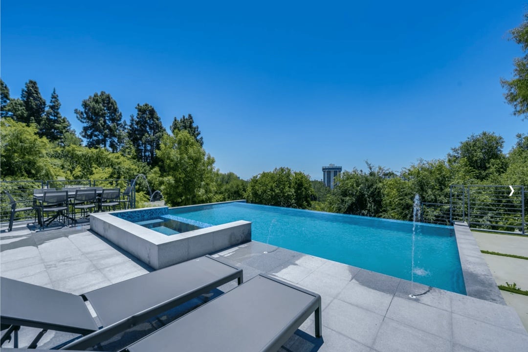 Luxe, Bellagio, 90049